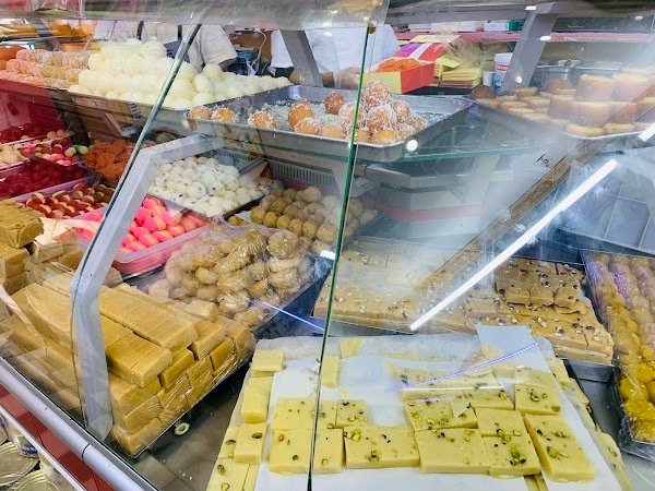 Avis clients Bhai Bhai Sweets 4 Rue des Deux Gares, 75010 Paris, France, 75010 Paris - 10e arrondissement France  – AvisBizz