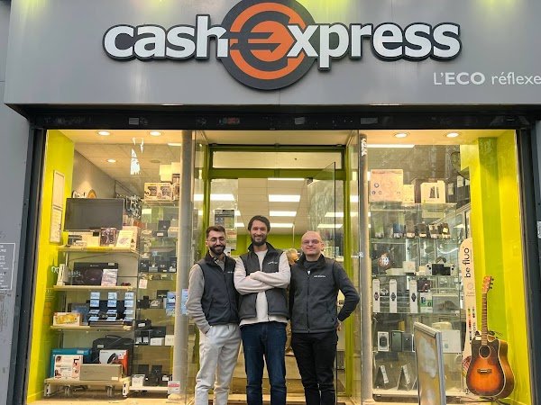 Avis clients Cash Express Magasin d'occasions Multimédia, Image et Son, Téléphonie, Bijoux, Achat d'or 88 Avenue de Clichy, 75017 Paris France  – AvisBizz