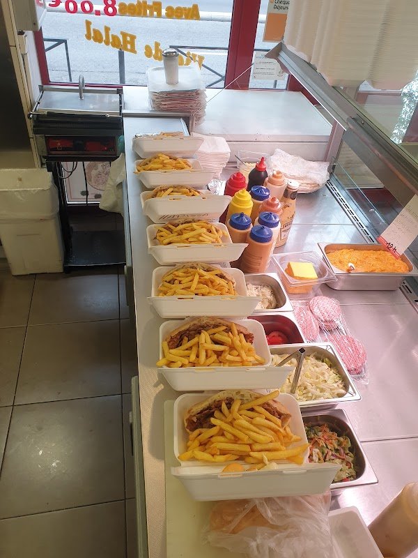 Avis clients Istanbul Kebab garges 5 Avenue de Stalingrad, 95140 Garges-lès-Gonesse France  – AvisBizz