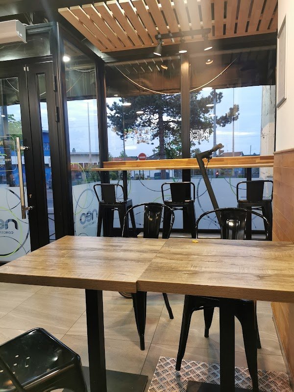 Avis clients Neo Fast Food 1 Avenue Ambroise Croizat, 95140 Garges-lès-Gonesse France  – AvisBizz