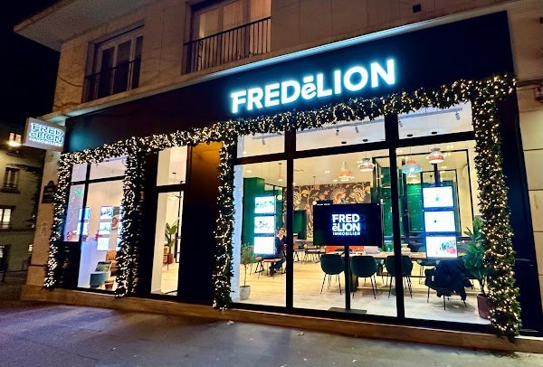 Avis clients Agence immobilière FREDeLION – Paris 19 Buttes-Chaumont 35 Avenue Simon Bolivar, 75019 Paris France  – AvisBizz