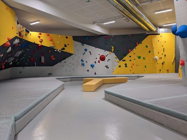 Avis clients UCPA Sport Station Paris 28 Allée Rose Dieng-Kuntz, 75019 Paris France  – AvisBizz