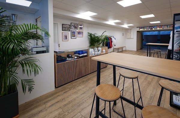 Avis clients S.a.c.a.m.p. Company Athletic Club Martial Arts De Paris 75 Rue de l'Ourcq, 75019 Paris France  – AvisBizz