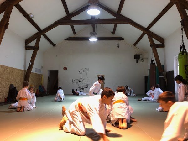 Avis clients Kikentaï 145 Avenue Jean Jaurès, 75019 Paris France  – AvisBizz