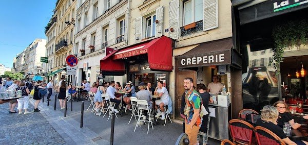 Avis clients Le Petit Café de Montmartre 7 Rue Joseph de Maistre, 75018 Paris France  – AvisBizz