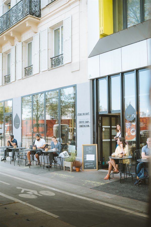 Avis clients Lomi 3 ter Rue Marcadet, 75018 Paris France  – AvisBizz