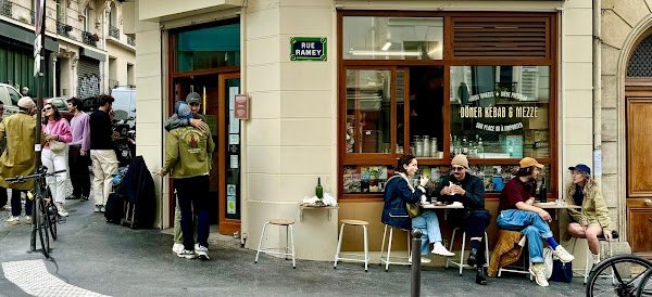 Avis clients MEHMET - Döner Kebab & Wine 43 Rue Ramey, 75018 Paris France  – AvisBizz