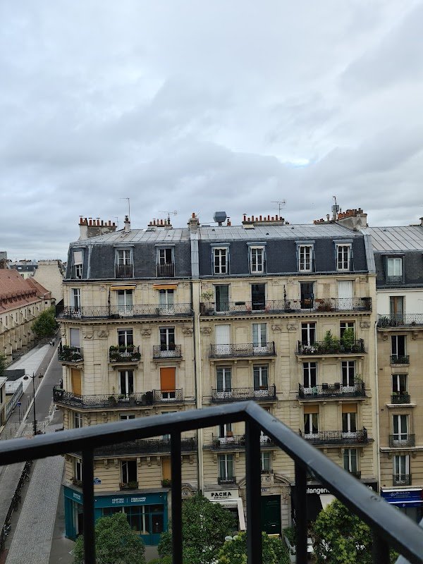 Avis clients Familia Hôtel 11 Rue des Écoles, 75005 Paris France  – AvisBizz