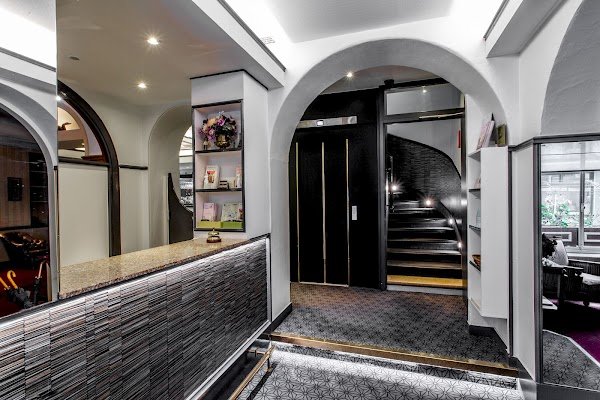 Avis clients Hotel 10 Rue Pierre Semard, 75009 Paris France  – AvisBizz