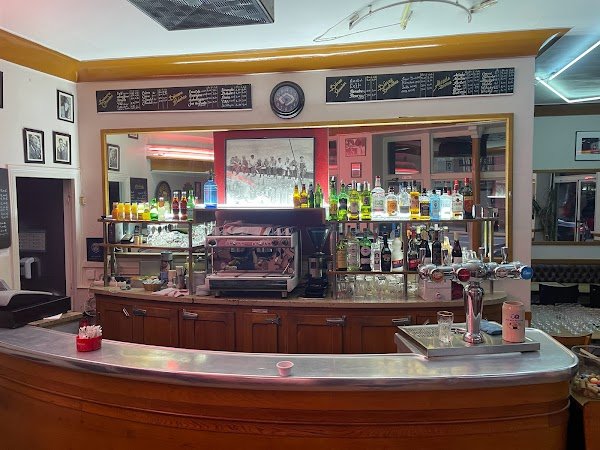 Avis clients Sous la Canopée 1 Rue Jules Genovesi, 93200 Saint-Denis France  – AvisBizz