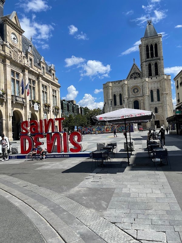 Avis clients Café de la Mairie 13 Place Victor Hugo, 93200 Saint-Denis France  – AvisBizz