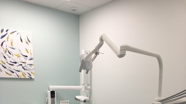 Avis clients Centre d’orthodontie Louise 36 Avenue Frédéric Joliot-Curie, 95140 Garges-lès-Gonesse France  – AvisBizz